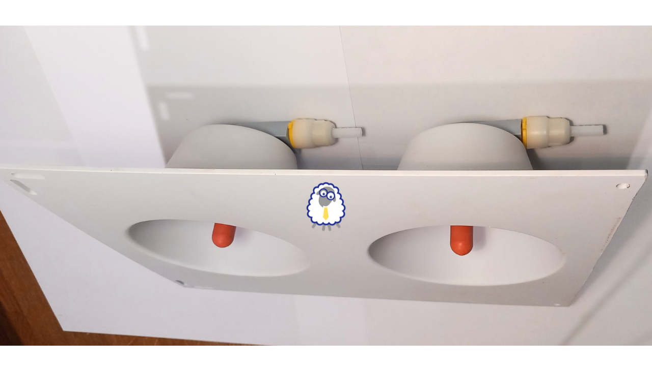 Double Mounted Lamb Teat Holder - Gate Mounted